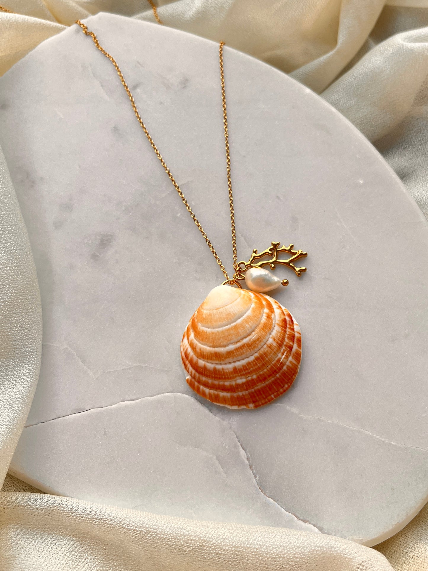 Collier - Cova