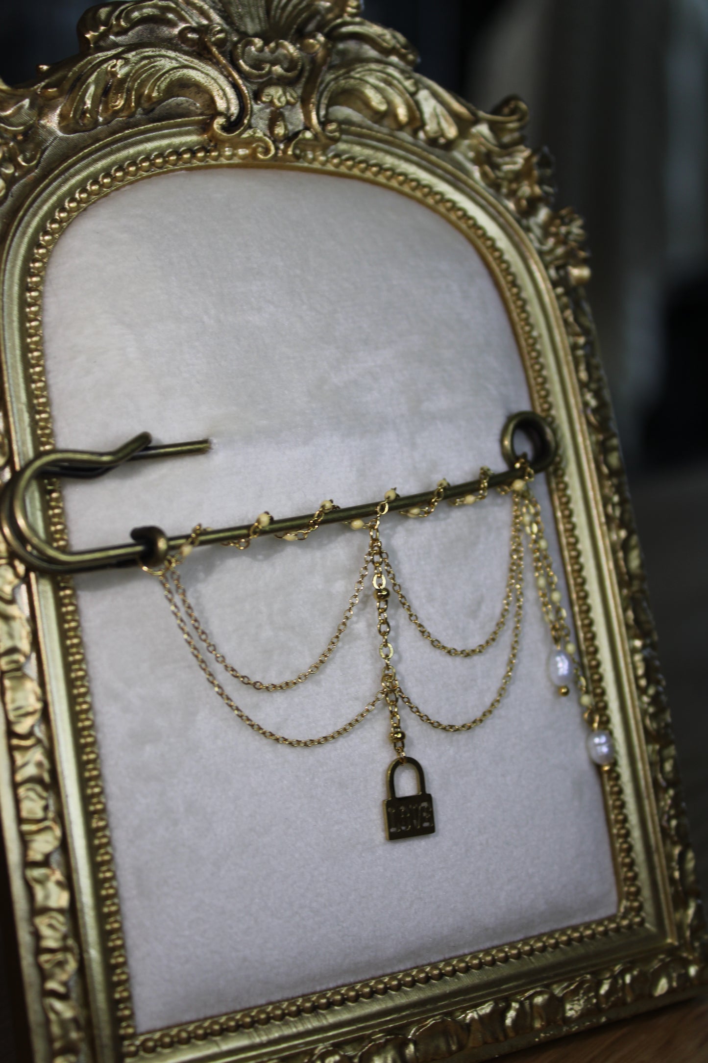 Broche - Alice