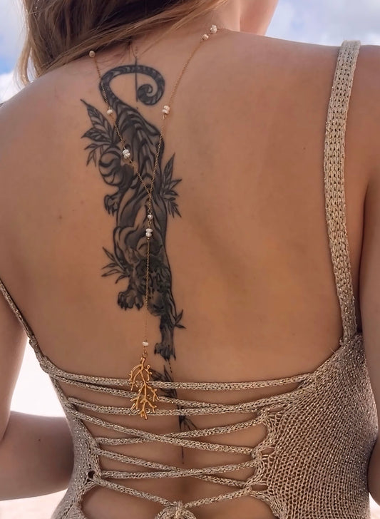 Bijou de dos - Cora
